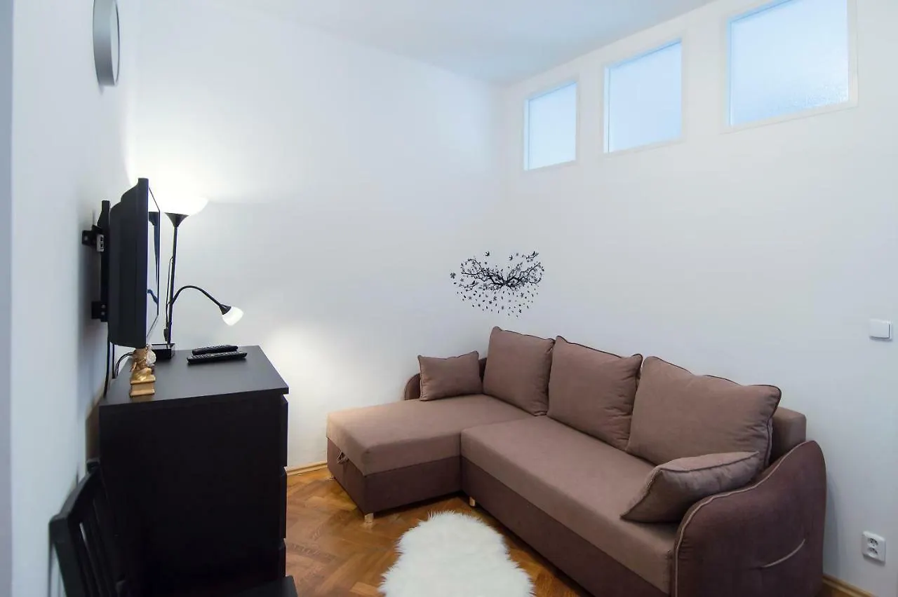 Modern Apartment Navrátilova II Praga República Checa